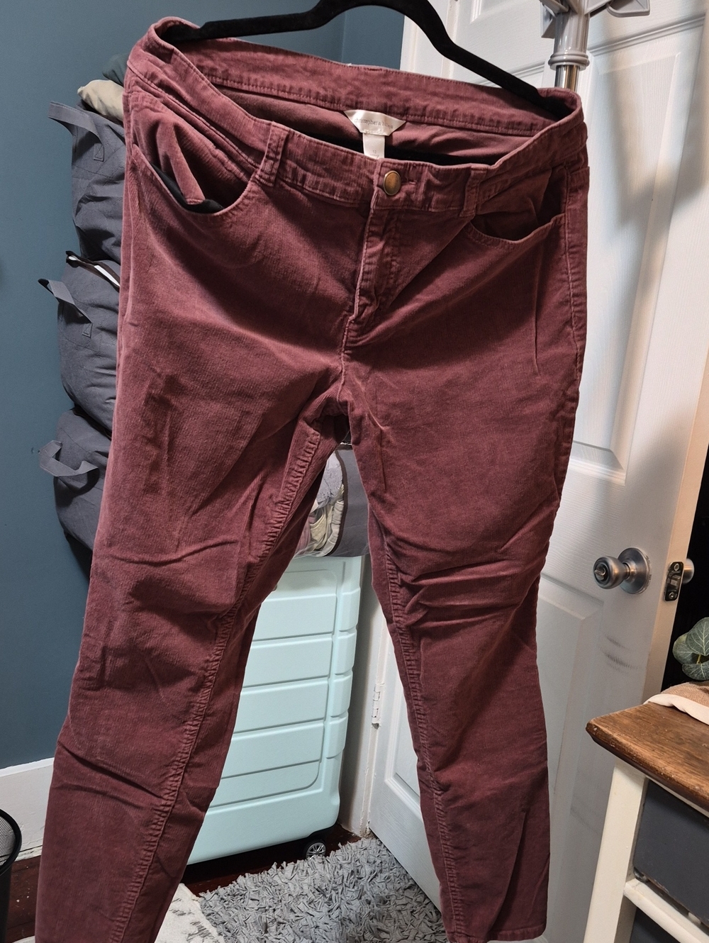 Christopher & Banks Slim Straight Jeans in Mauve